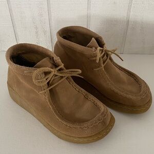 Women’s Tan Suede Low Boot/Shoe
